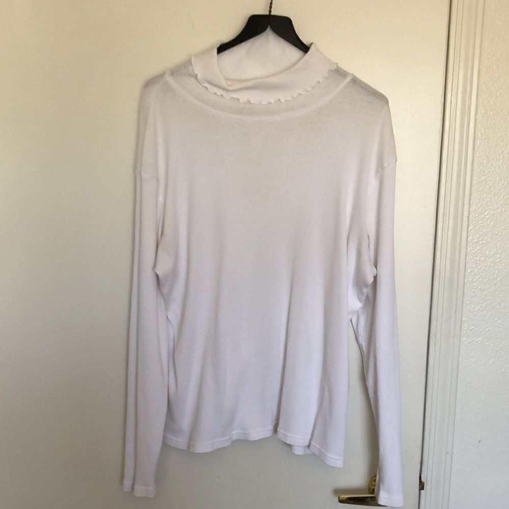J Jill Long Sleeve Ribbed T-shirt with Ruffle Neck size XL White GUG White
